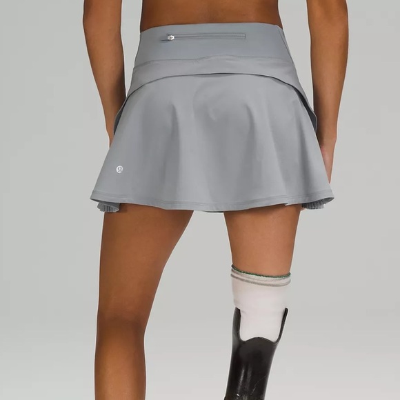 Play Off the Pleats MR Skirt *Rhino Grey